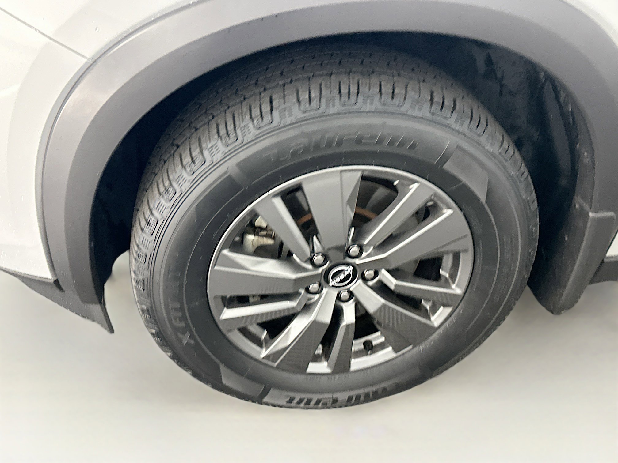 Used 2024 Nissan Pathfinder S image 11