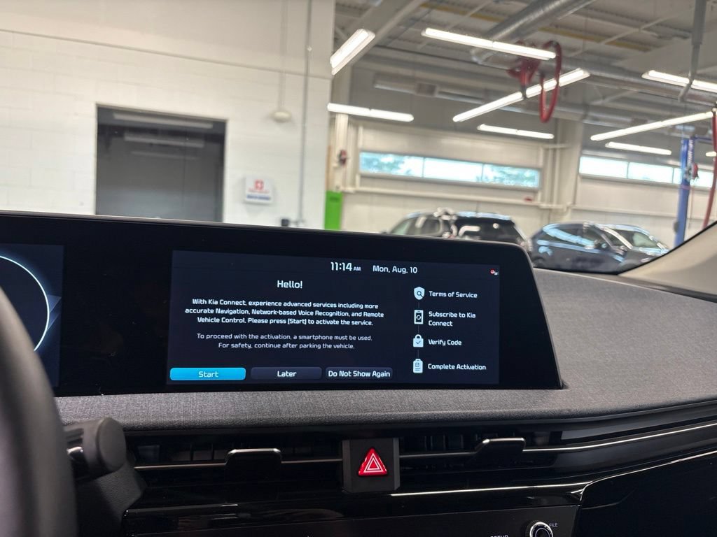 Certified 2024 Kia EV6 Wind AWD/4WD image 10