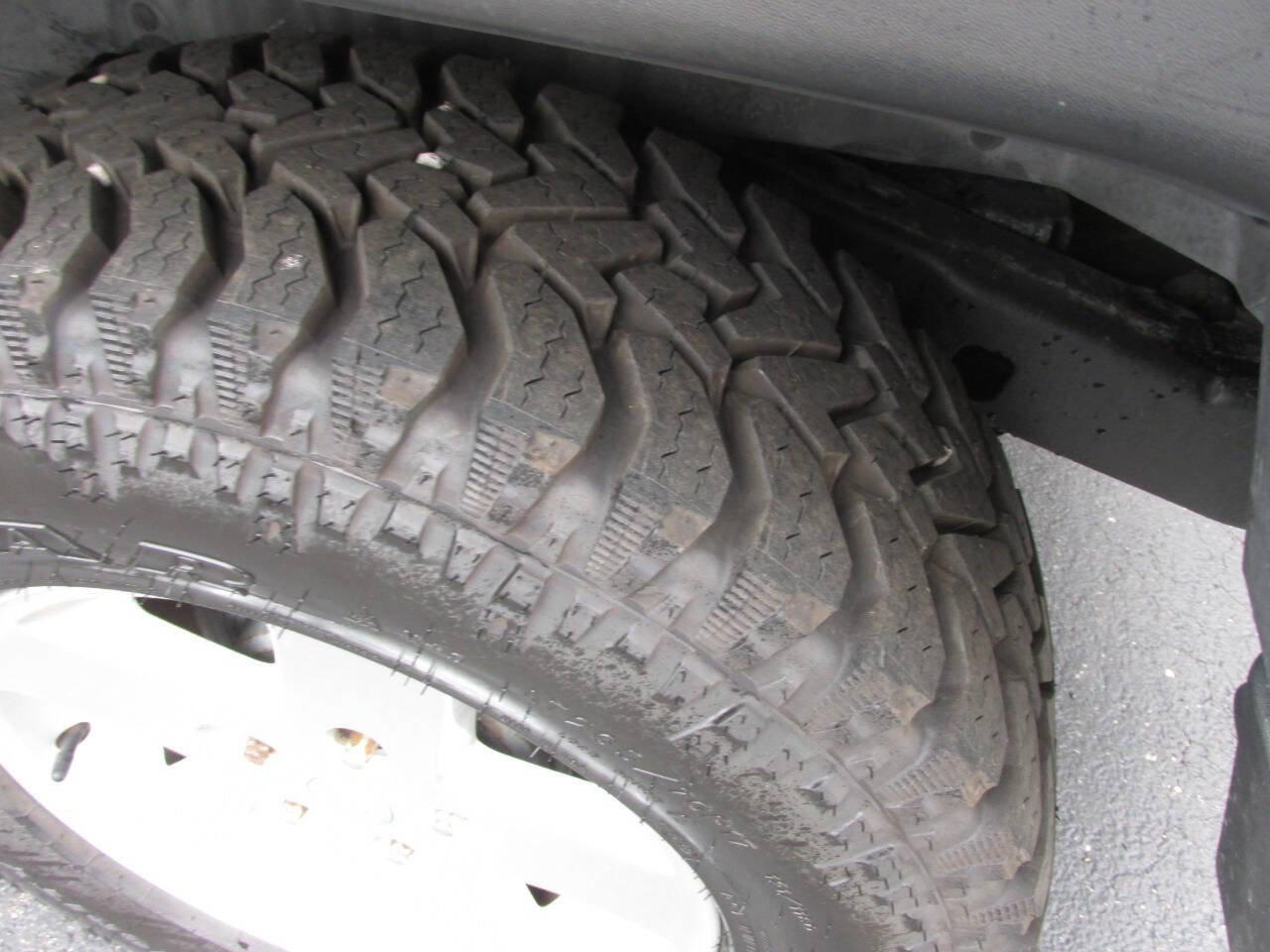 Used 2007 Jeep Wrangler X AWD/4WD image 41