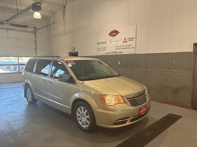 Used 2011 Chrysler Town & Country Touring-L w/ Entertainment Group #2