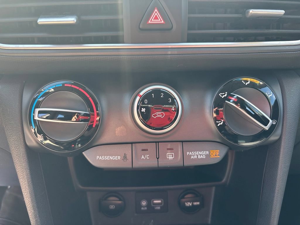 Used 2019 Hyundai Kona SE FWD image 29