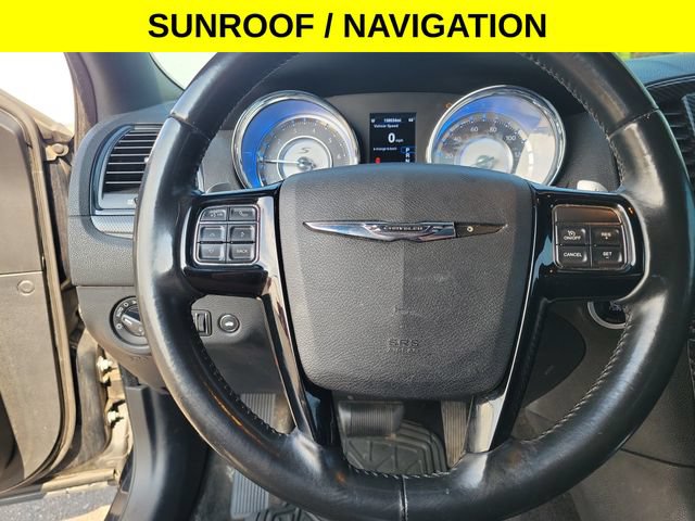 Used 2014 Chrysler 300 S AWD/4WD image 17
