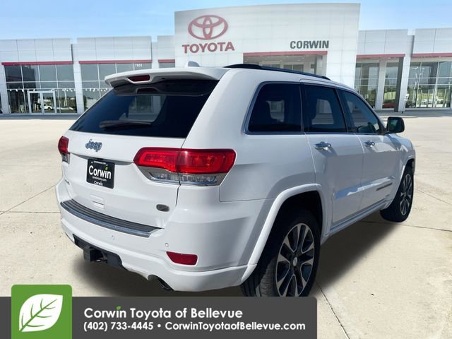 Used 2017 Jeep Grand Cherokee Overland AWD/4WD image 5