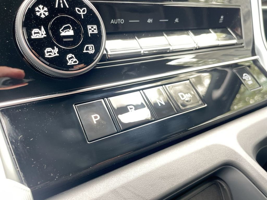 New 2026 Nissan Armada SL AWD/4WD image 31