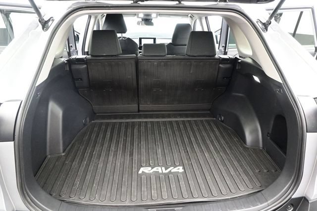 Used 2023 Toyota RAV4 LE FWD image 12
