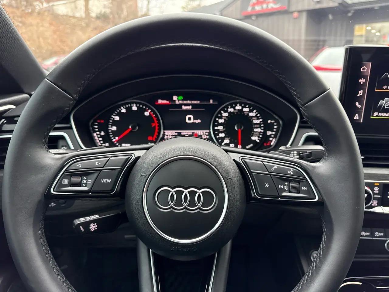 Used 2022 Audi A5 2.0T Premium image 31