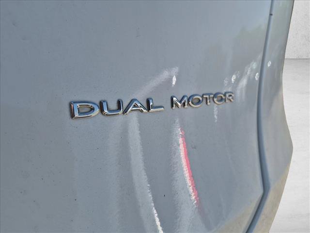 Used 2021 Tesla Model Y Long Range AWD/4WD image 13
