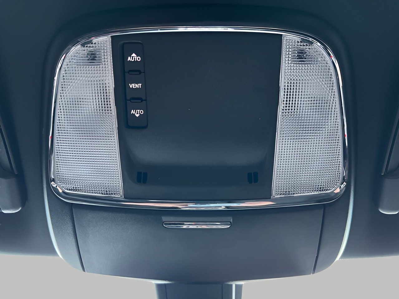 Used 2021 Dodge Charger SXT w/ Cold Weather Package image 17