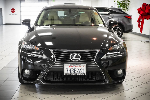 Used 2014 Lexus IS 250 w/ Navigation Package RWD image 4