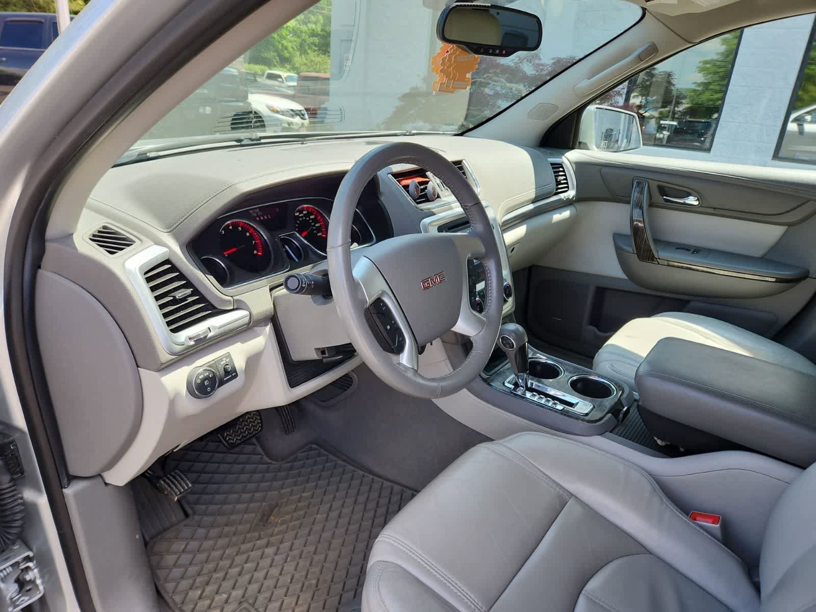 Used 2014 GMC Acadia SLT FWD image 13