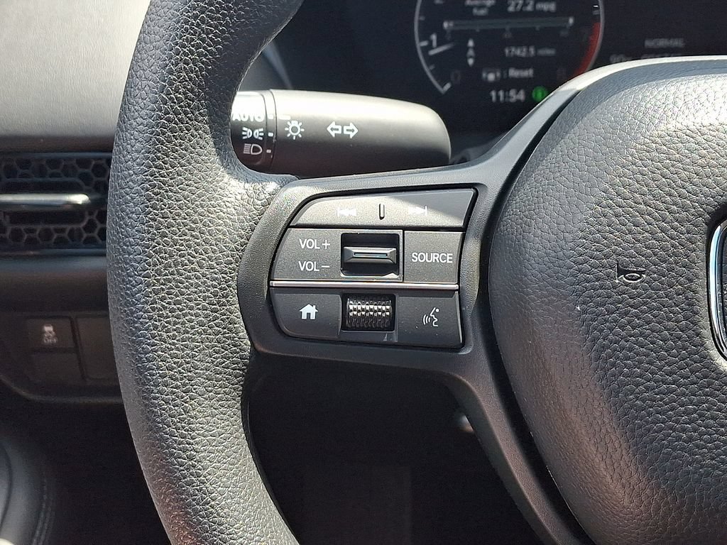 Used 2025 Honda HR-V LX image 20