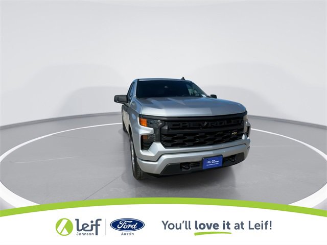 Used 2022 Chevrolet Silverado 1500 Custom image 3