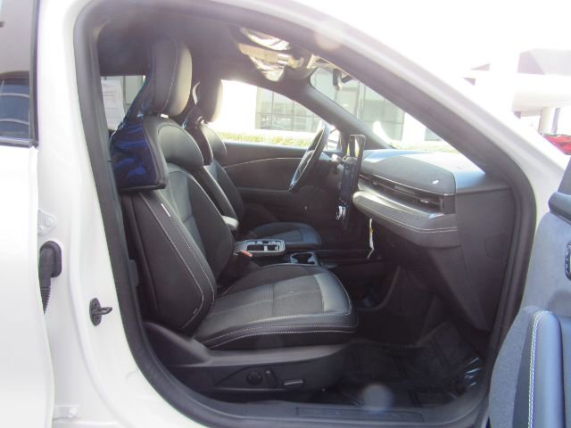 Used 2025 Ford Mustang Mach-E GT image 21