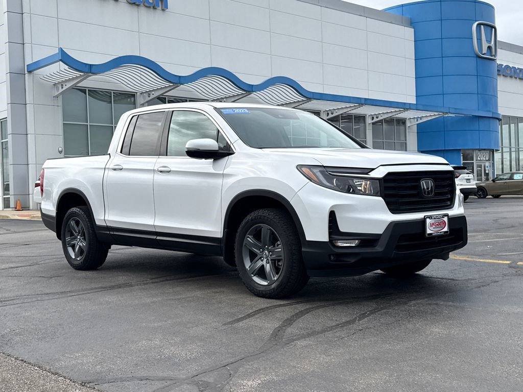 Certified 2023 Honda Ridgeline RTL image 3