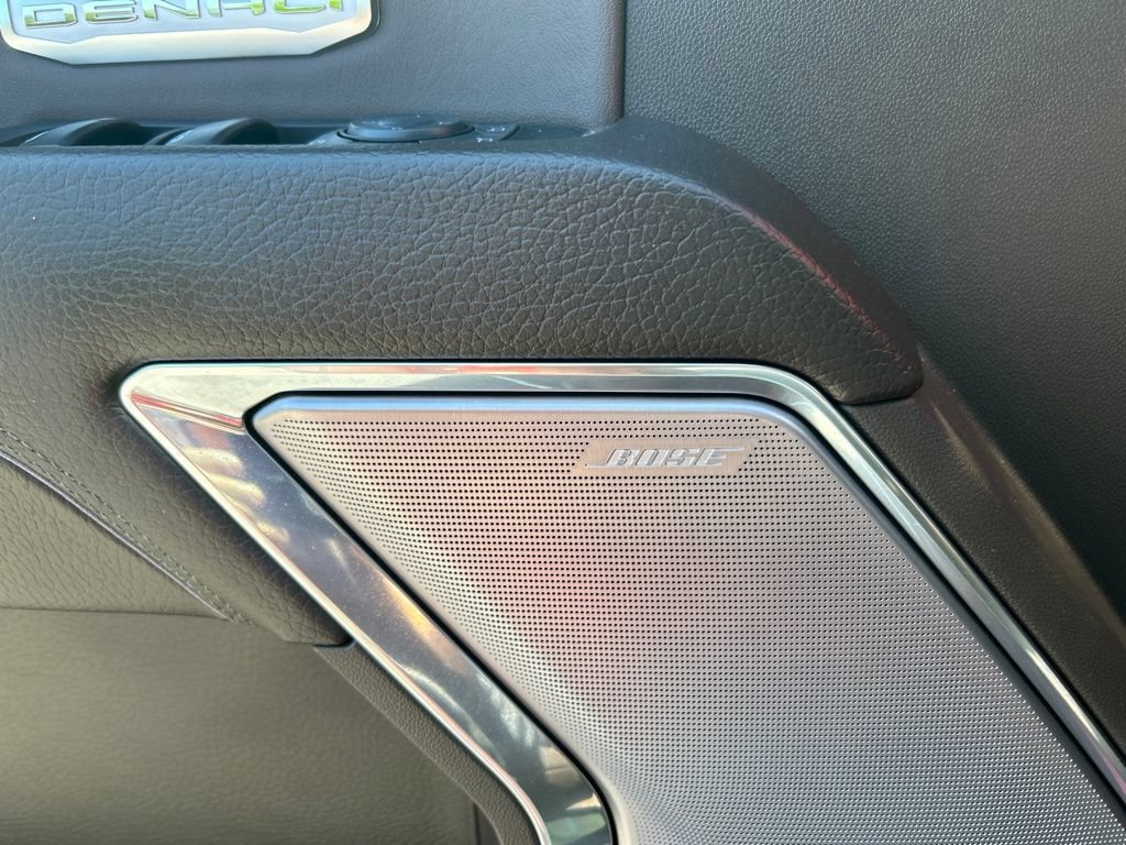 Used 2023 GMC Sierra 1500 Denali AWD/4WD image 7