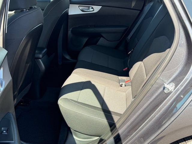 Used 2023 Kia Forte LXS FWD image 21
