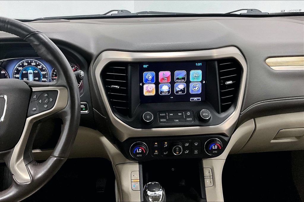 Used 2019 GMC Acadia Denali AWD/4WD image 7