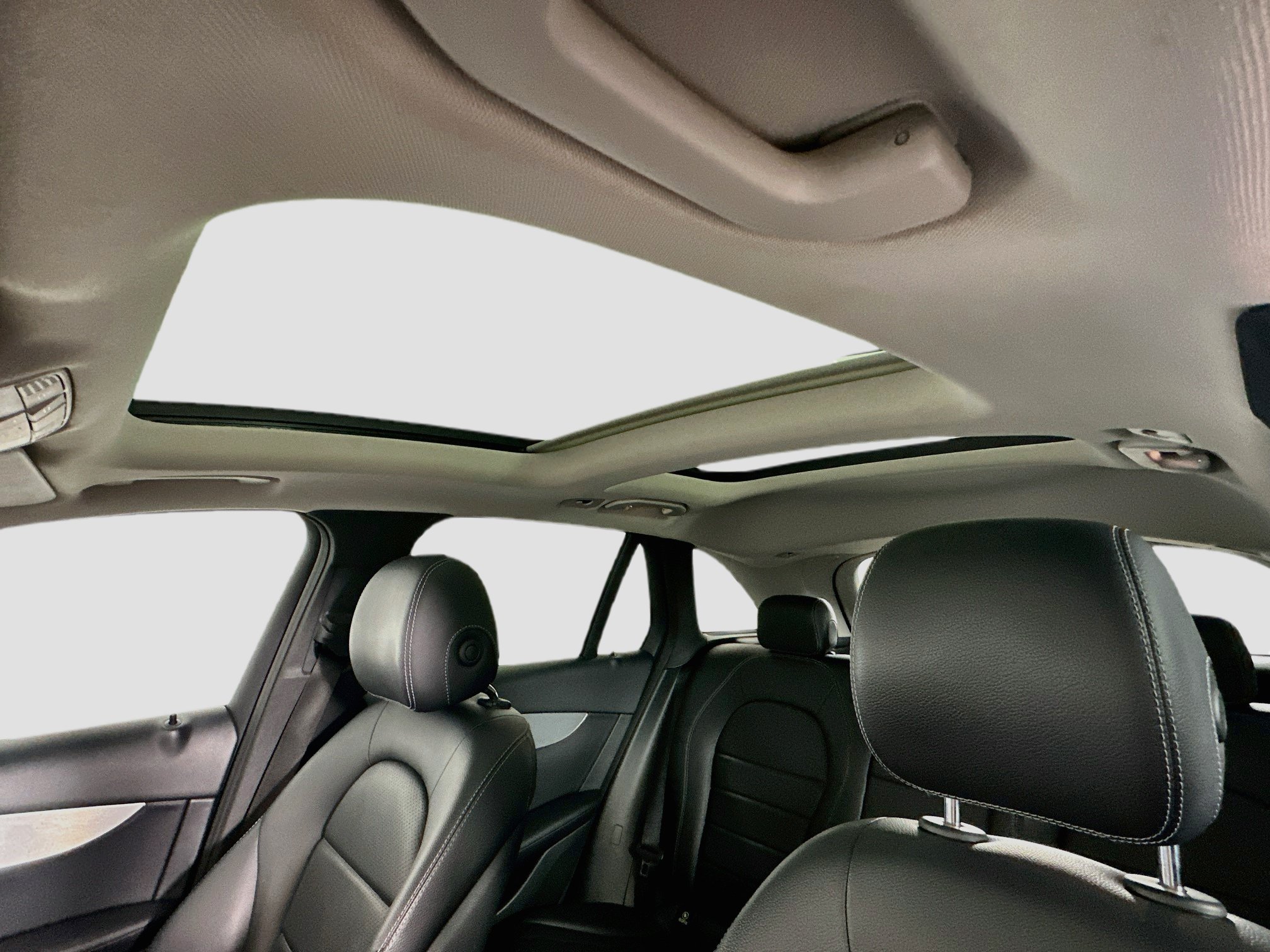 Used 2019 Mercedes-Benz GLC 300 image 26