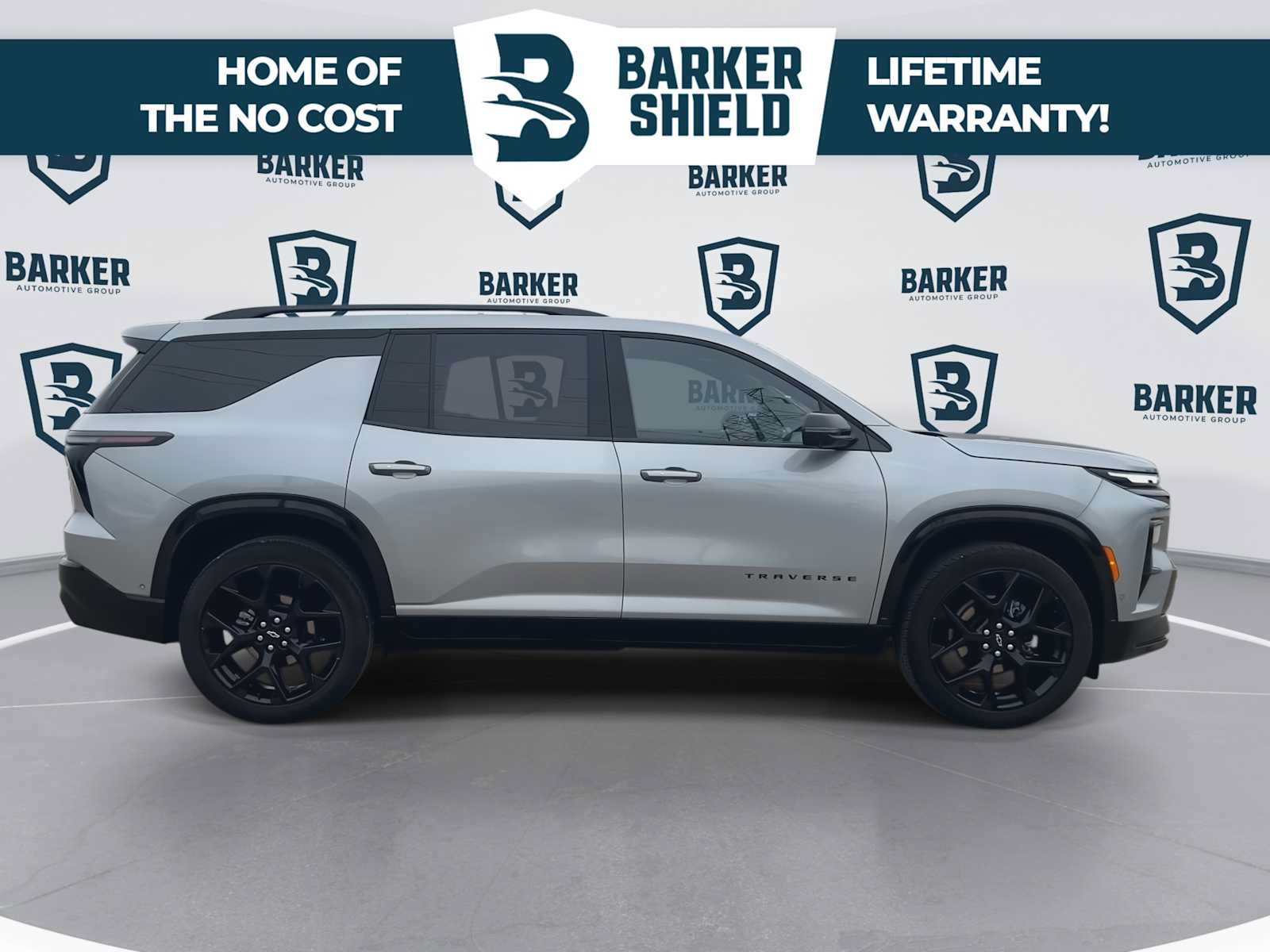 Used 2024 Chevrolet Traverse RS w/ LPO, Floor Liner Package AWD/4WD image 10