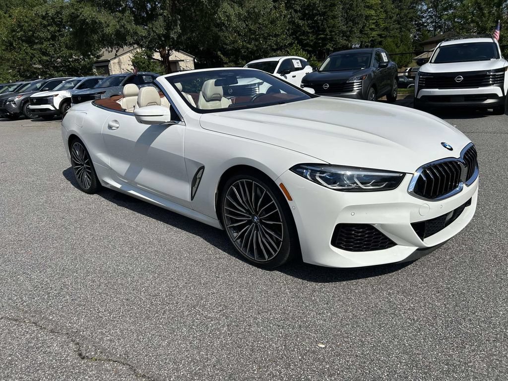 Used 2022 BMW M850i xDrive Convertible AWD/4WD image 8