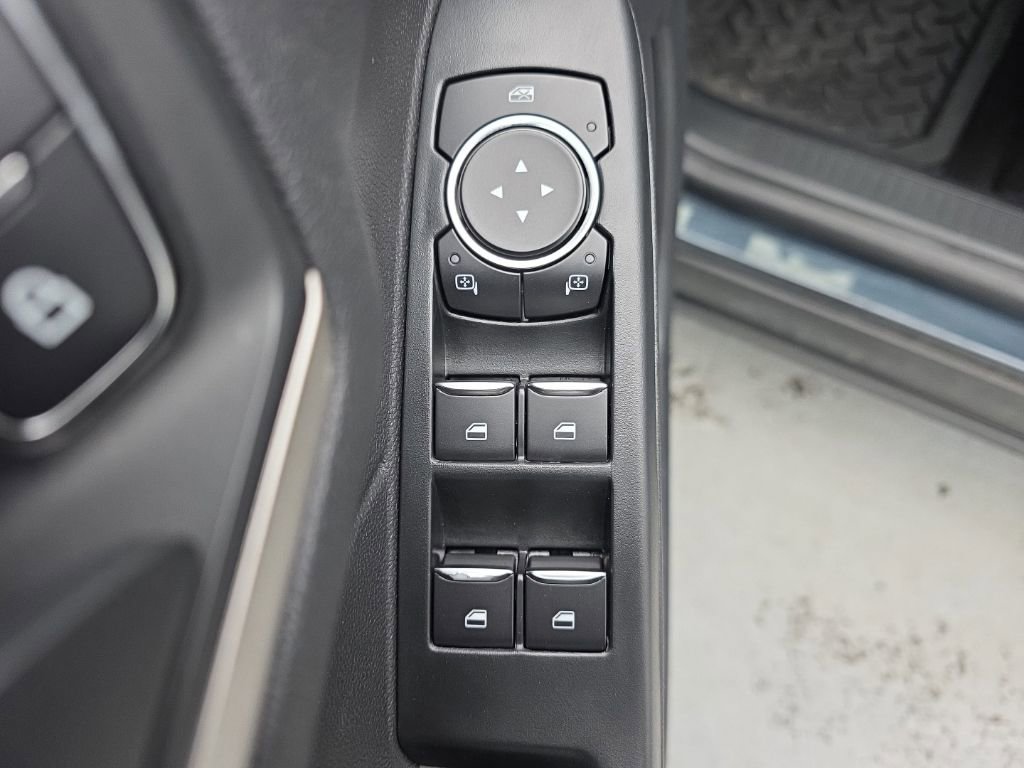 Used 2022 Ford Escape SE w/ Convenience Package image 15