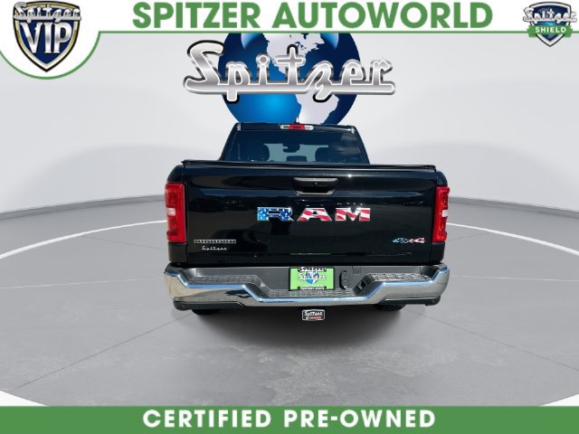 Used 2025 RAM 1500 Big Horn AWD/4WD image 9