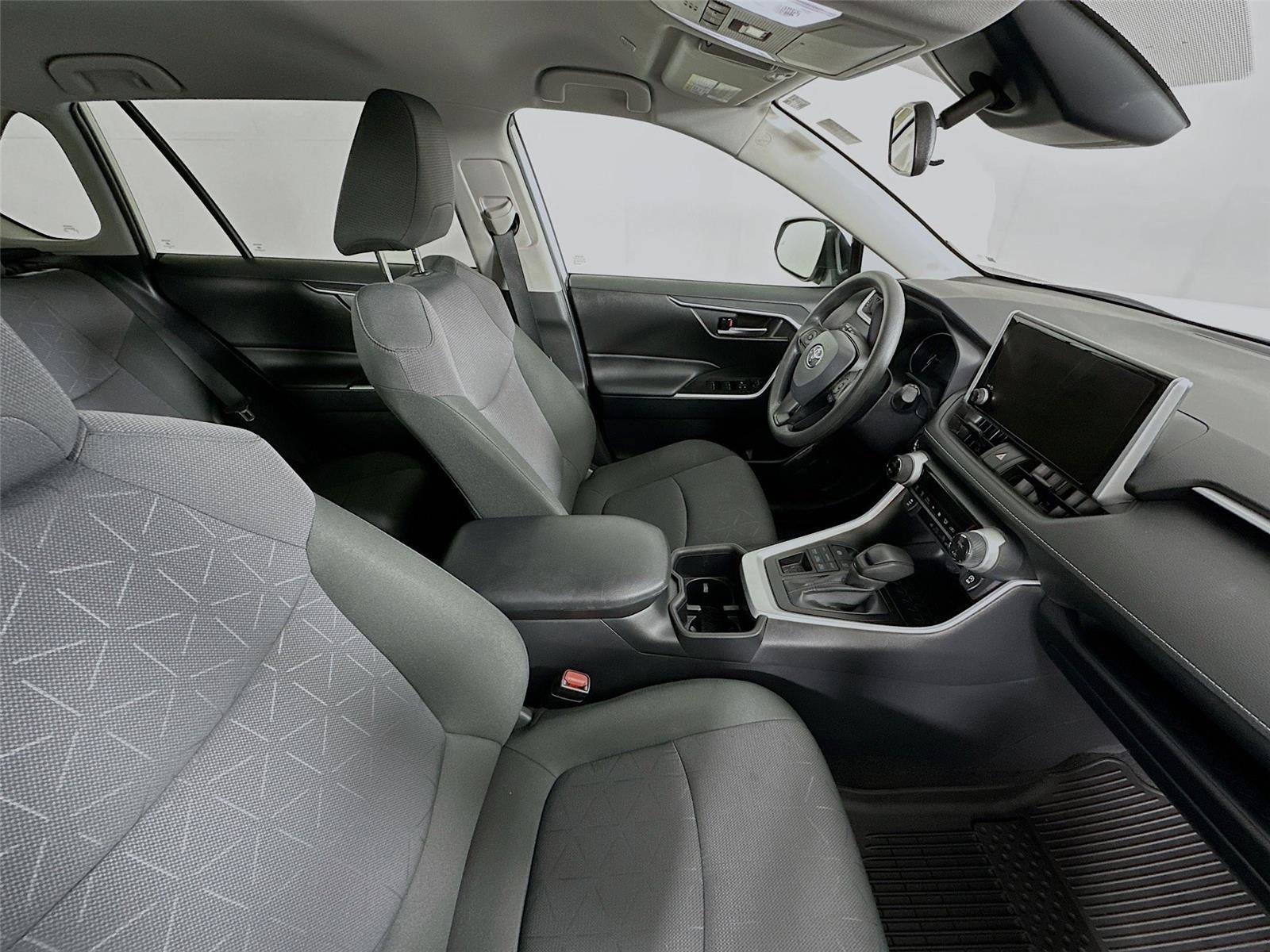 Certified 2025 Toyota RAV4 XLE AWD/4WD image 26