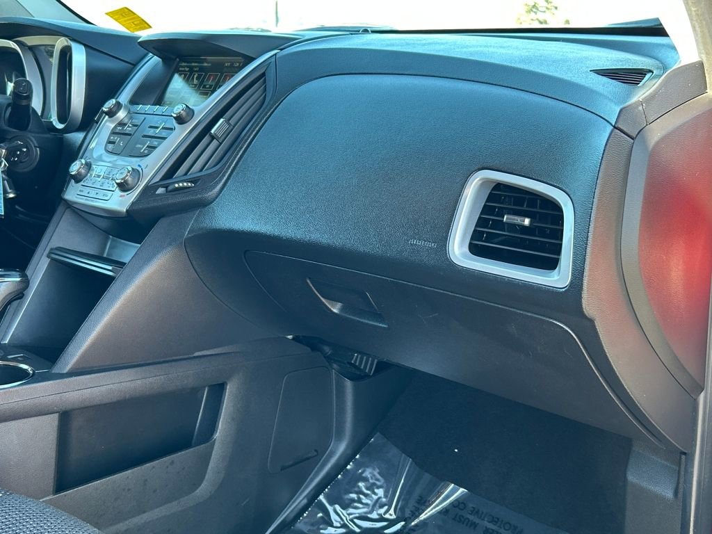 Used 2017 Chevrolet Equinox LT w/ Convenience Package image 10