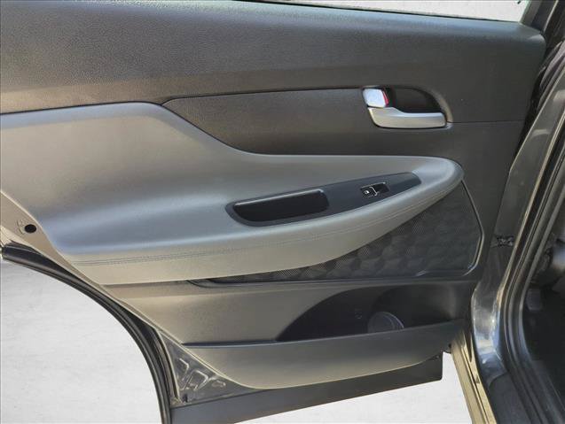 Used 2021 Hyundai Santa Fe SE FWD image 12