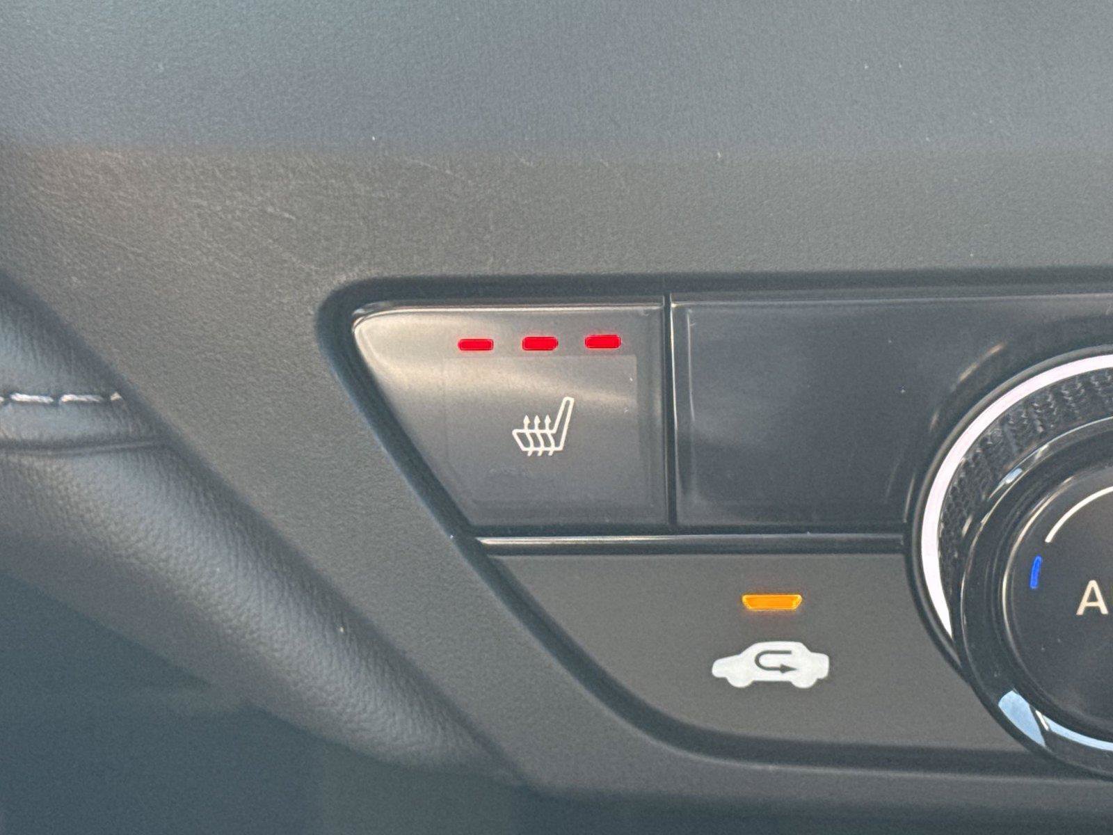Used 2025 Honda Accord SE image 27