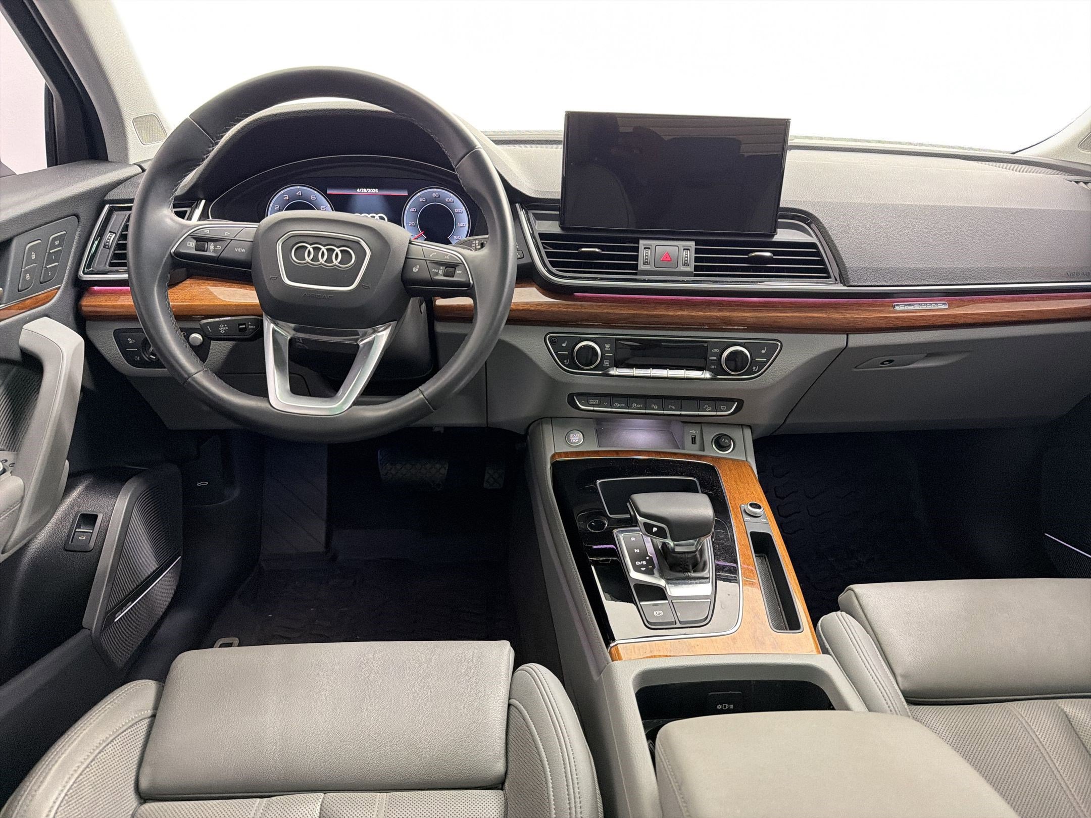Used 2023 Audi Q5 2.0T Prestige AWD/4WD image 24