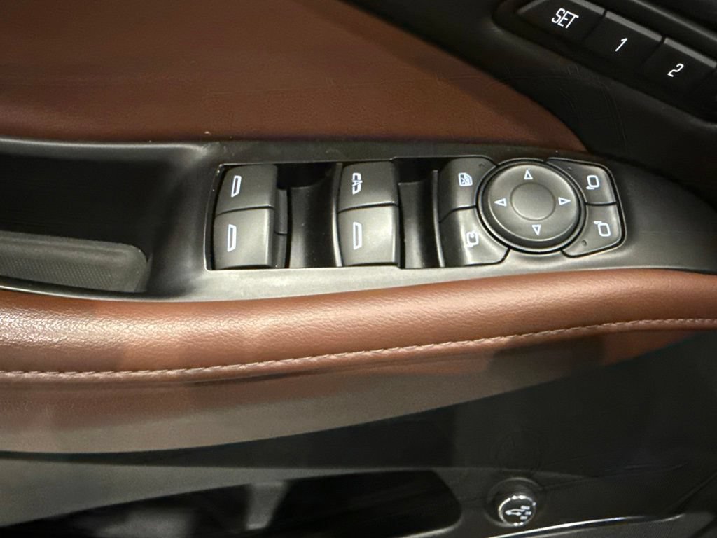 Used 2018 Buick Enclave Avenir w/ Avenir Technology Package AWD/4WD image 25