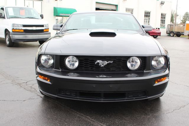 Used 2009 Ford Mustang GT Premium image 15
