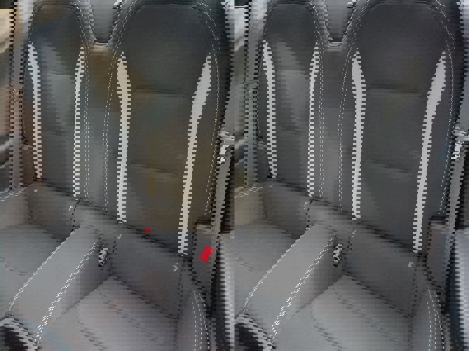 Used 2022 Chevrolet Camaro LT image 17