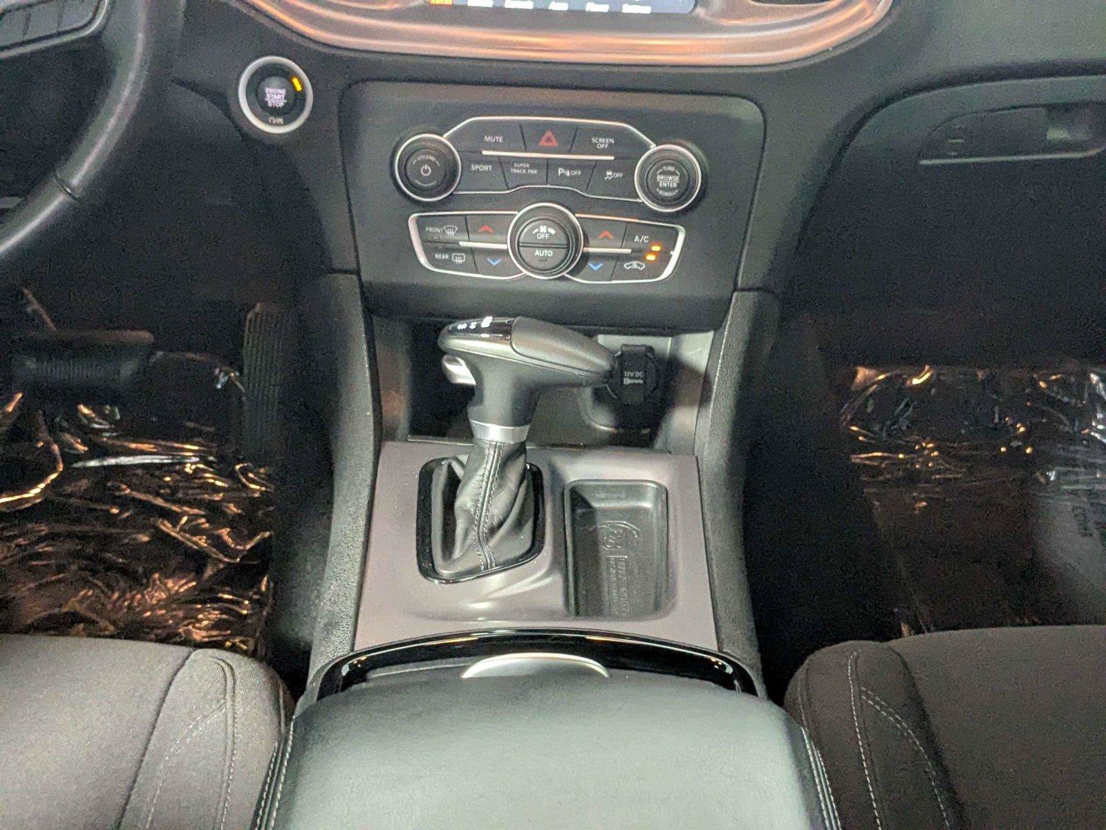 Used 2023 Dodge Charger SXT w/ Blacktop Package AWD/4WD image 40