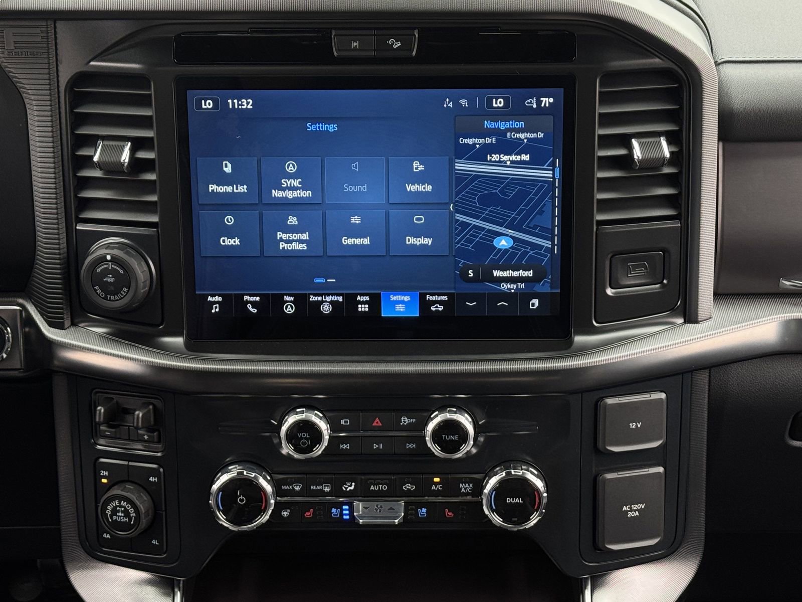 Certified 2025 Ford F150 Platinum w/ Equipment Group 702A High image 19