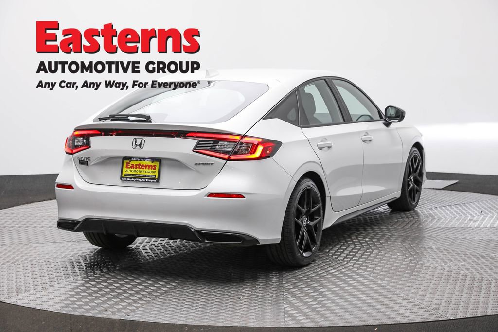 Used 2023 Honda Civic Sport image 5
