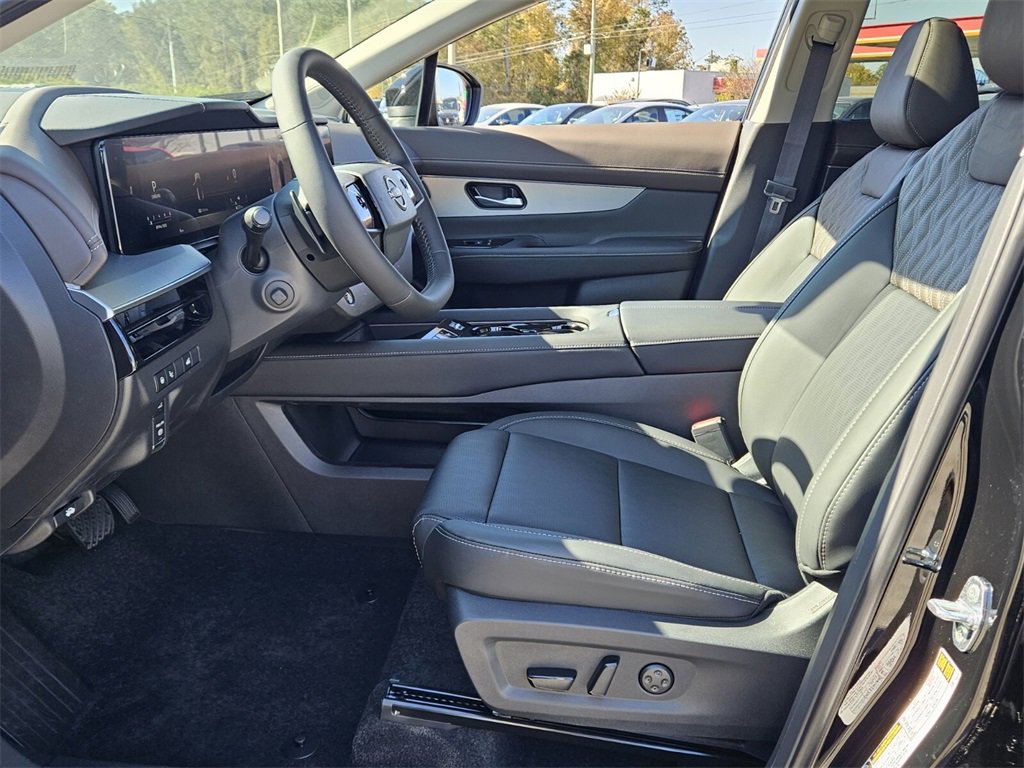 New 2026 Nissan Murano Platinum w/ Cargo Package image 3