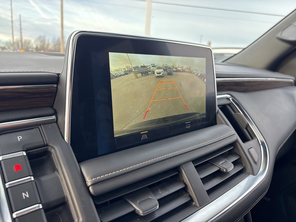 Used 2023 Chevrolet Tahoe Premier image 34