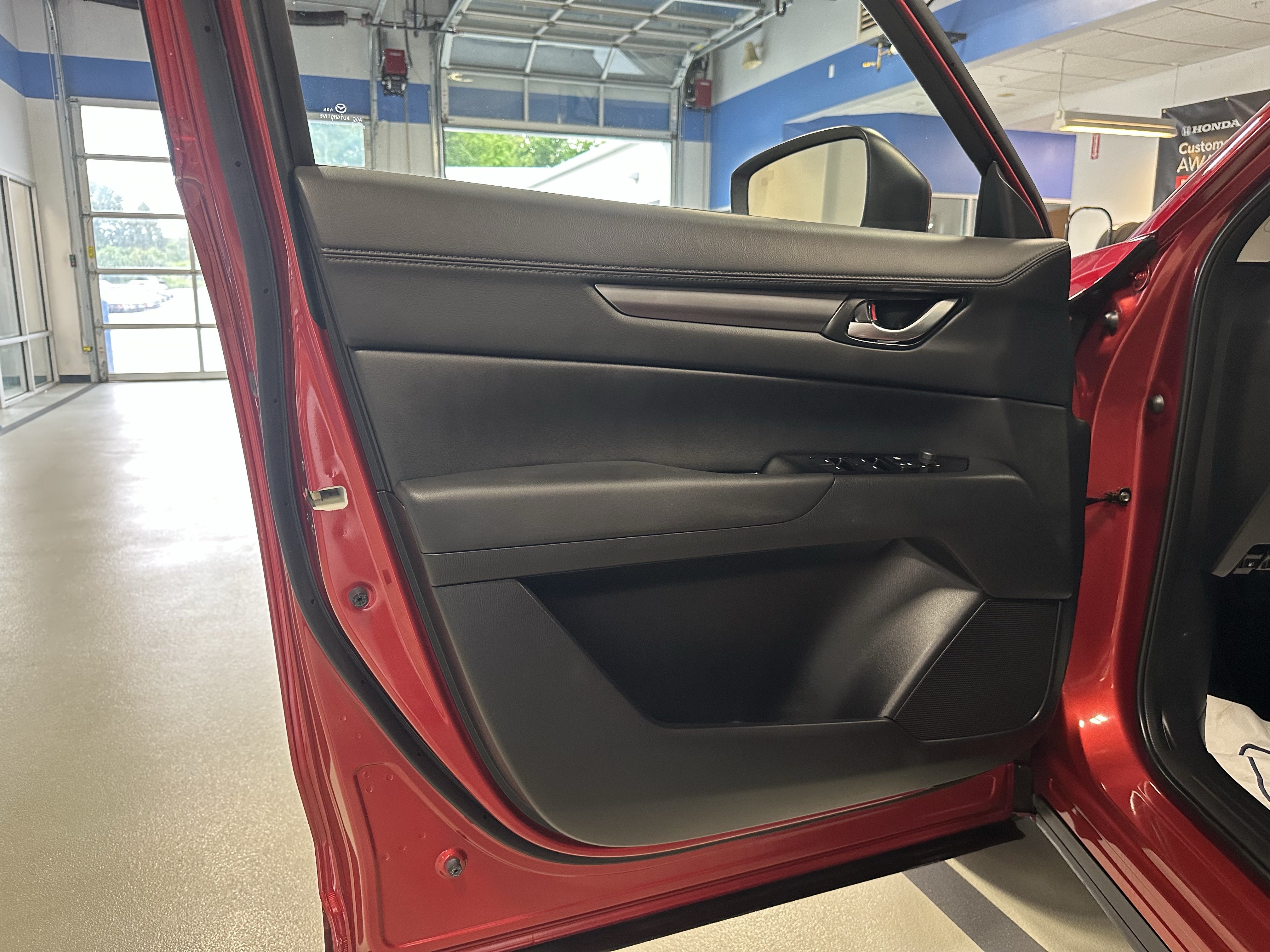 Used 2024 MAZDA CX-5 AWD 2.5 S w/ Preferred Package image 33