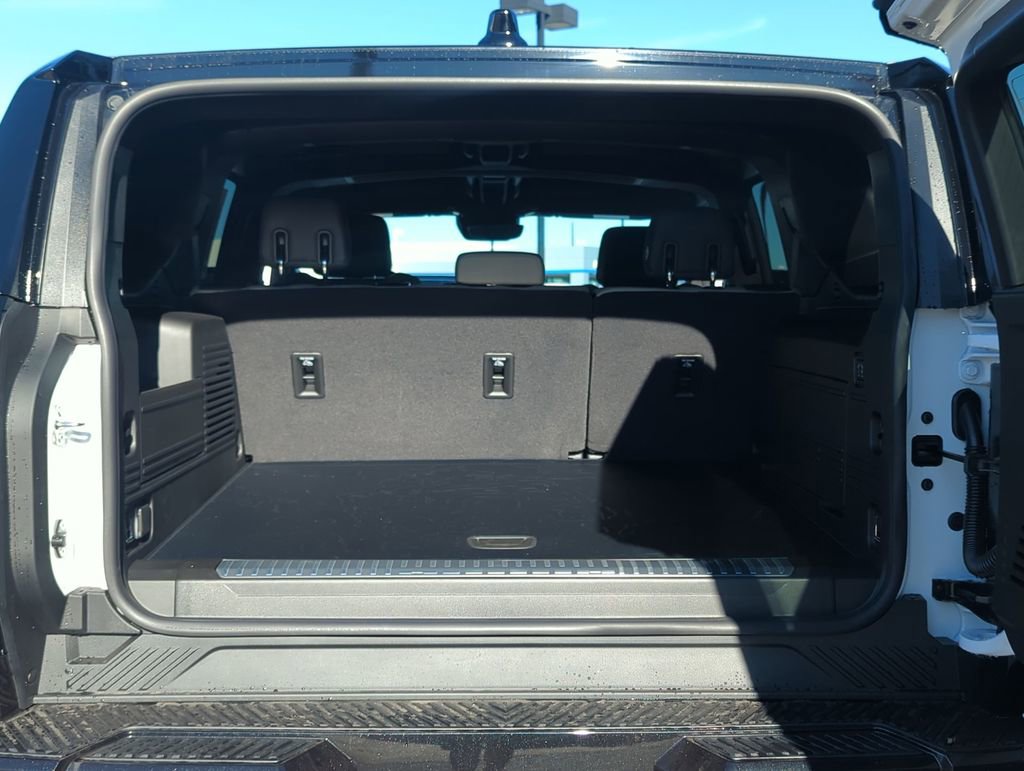 New 2026 GMC Hummer EV SUV image 25