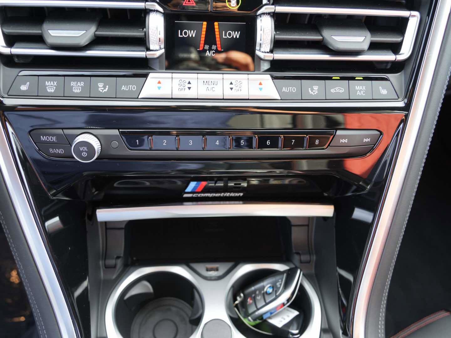 Used 2025 BMW M8 Competition w/ M Carbon Exterior Package image 26