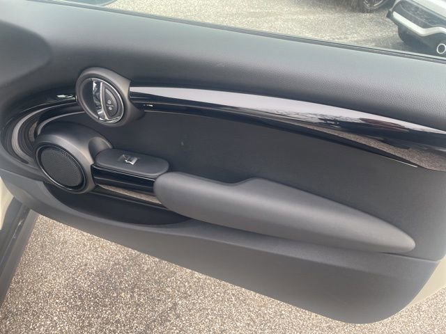 Used 2023 MINI Cooper S image 37