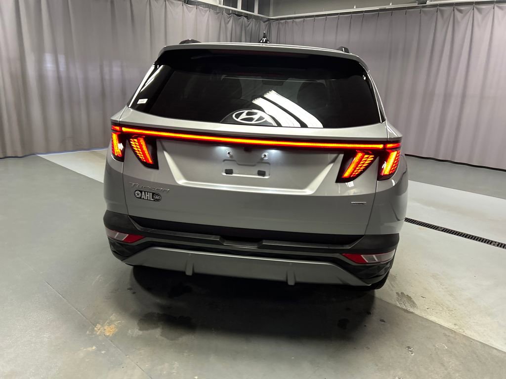 Used 2023 Hyundai Tucson Limited image 6