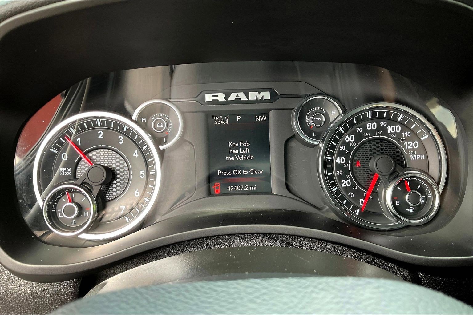 Used 2024 RAM 2500 Big Horn AWD/4WD image 14