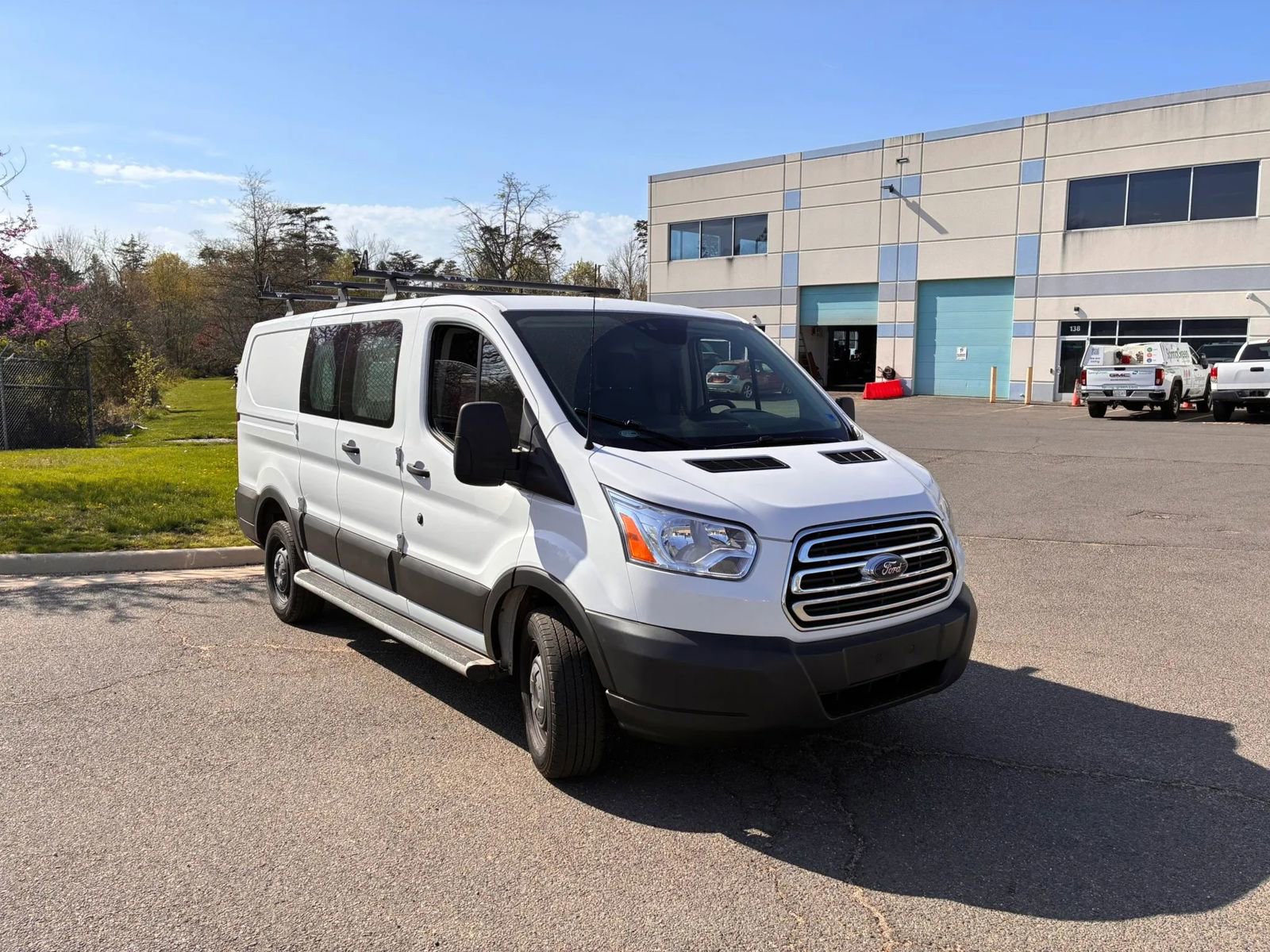 Used 2018 Ford Transit 250 130 Low Roof w/ Exterior Upgrade Package image 8