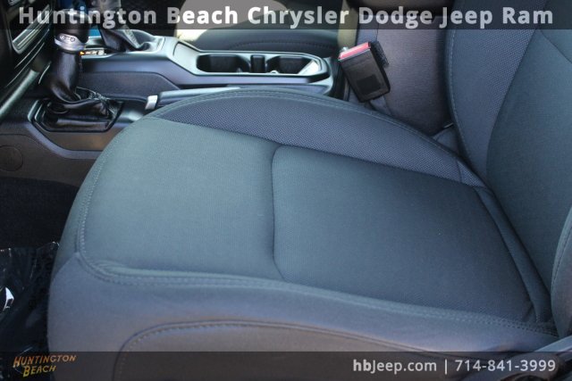 Used 2021 Jeep Wrangler Unlimited Sport image 36