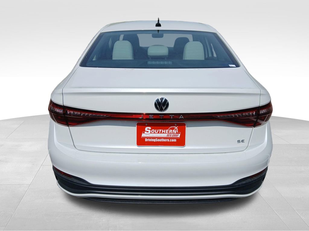 New 2026 Volkswagen Jetta SE FWD image 4
