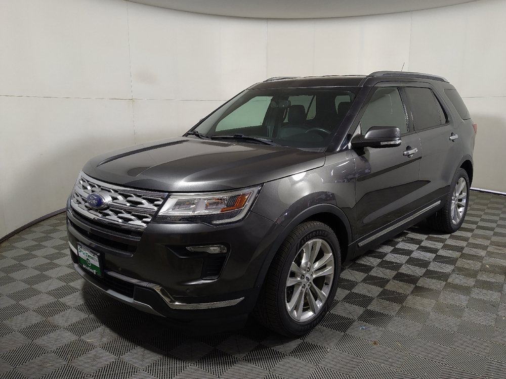 Used 2018 Ford Explorer Limited FWD image 2