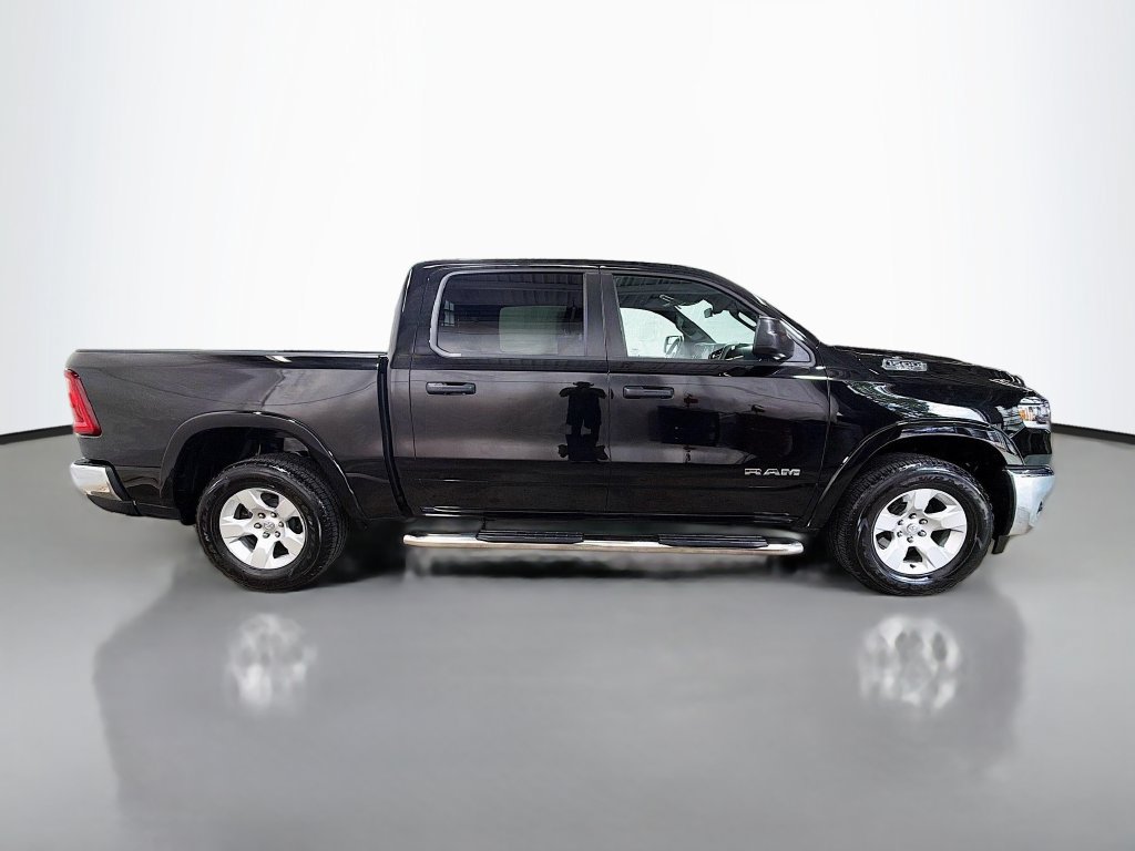 Used 2025 RAM 1500 Big Horn AWD/4WD image 10